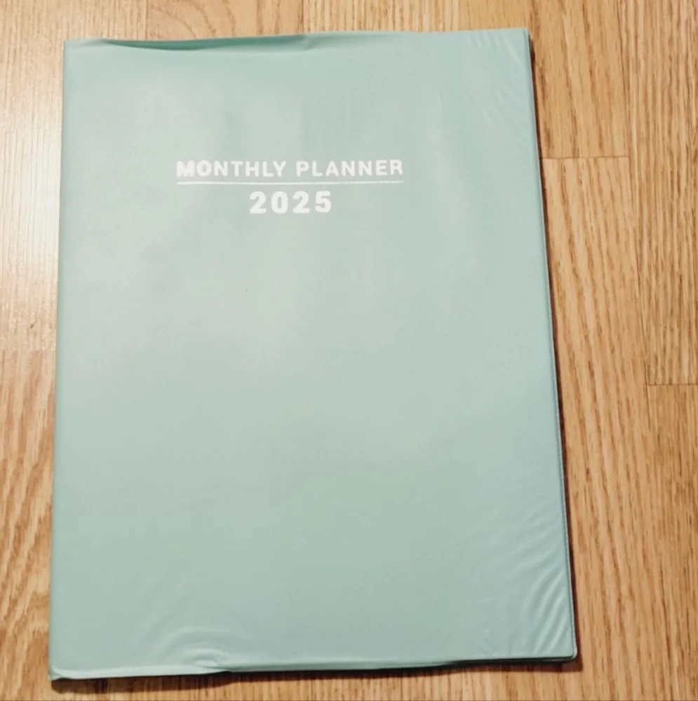 2025 Monthly/Daily Appointment Planners Calendar Day-Timer Brand New